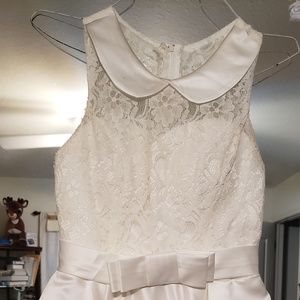 LIGHTLY worn homecoming dress.